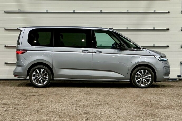 volkswagen-multivan-elektrisitetbensin-2022-big-1