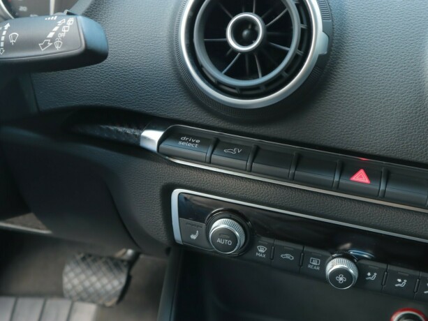audi-a3-elektrisitetbensin-2016-big-10