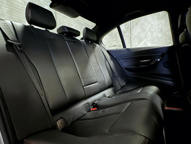 bmw-3-serie-diesel-2013-big-2