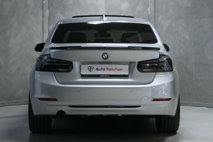 bmw-3-serie-diesel-2013-big-26