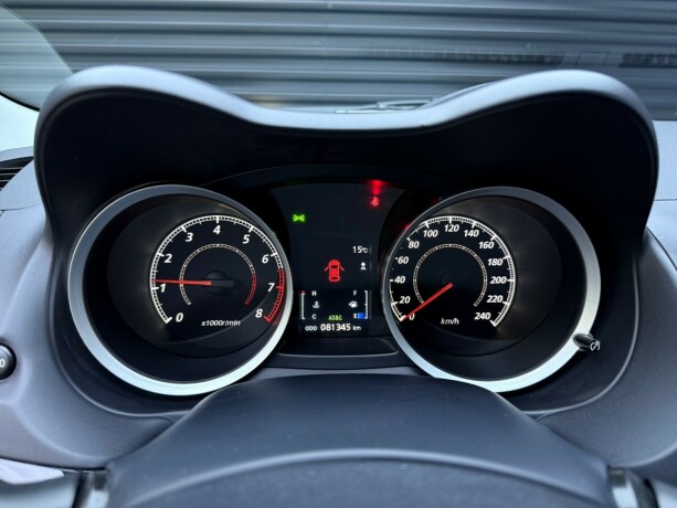 mitsubishi-lancer-bensin-2013-big-13