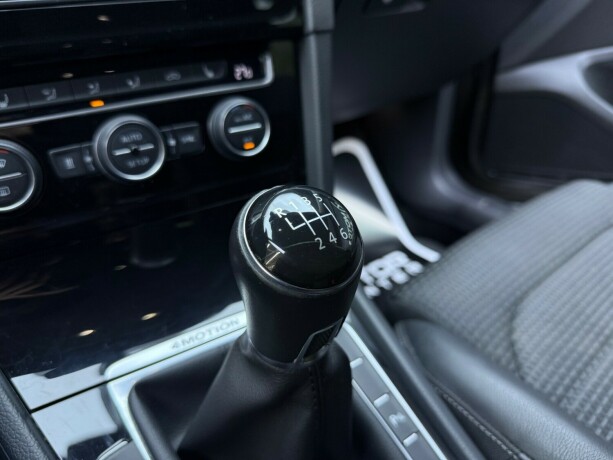 volkswagen-golf-diesel-2014-big-25