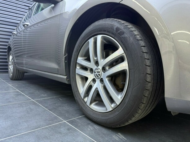 volkswagen-golf-diesel-2014-big-9
