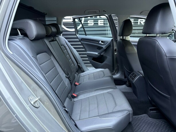 volkswagen-golf-diesel-2014-big-31