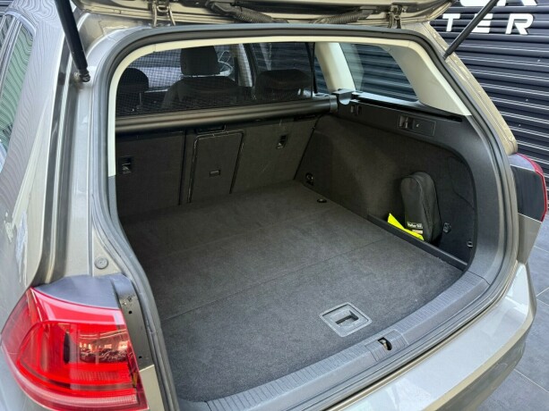 volkswagen-golf-diesel-2014-big-32