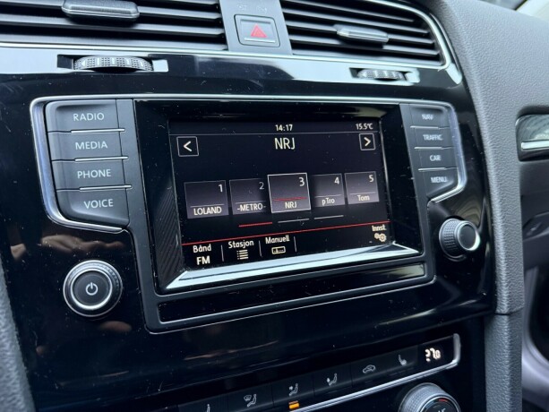 volkswagen-golf-diesel-2014-big-18