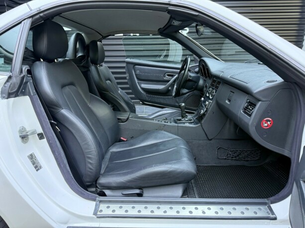 mercedes-benz-slk-bensin-1998-big-20