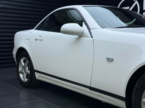 mercedes-benz-slk-bensin-1998-big-5