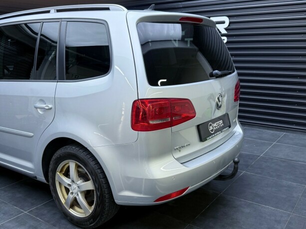 volkswagen-touran-diesel-2017-big-5