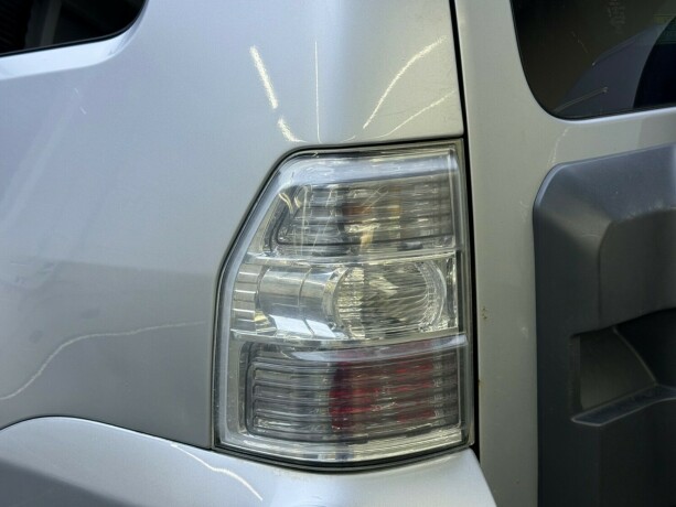 mitsubishi-pajero-diesel-2011-big-6