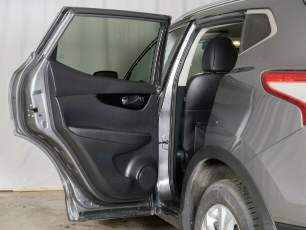 nissan-qashqai-diesel-2017-big-36