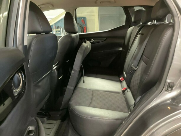 nissan-qashqai-diesel-2017-big-13