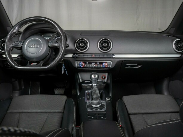 audi-a3-bensin-2016-big-44