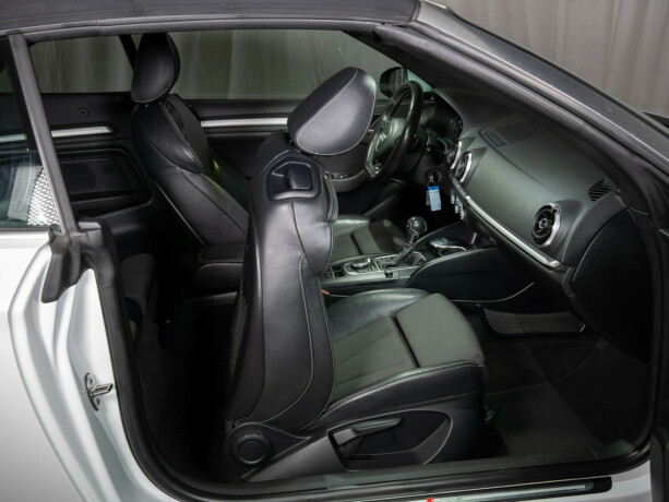 audi-a3-bensin-2016-big-57