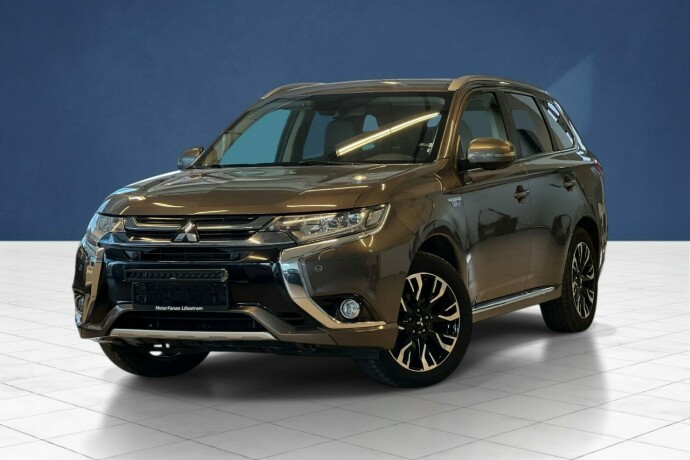 mitsubishi-outlander-elektrisitetbensin-2017-big-1