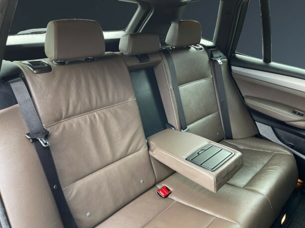 bmw-x3-diesel-2012-big-13
