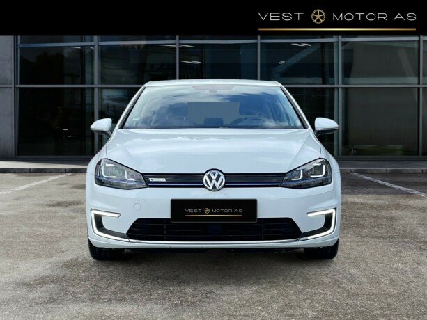volkswagen-golf-elektrisitet-2015-big-1