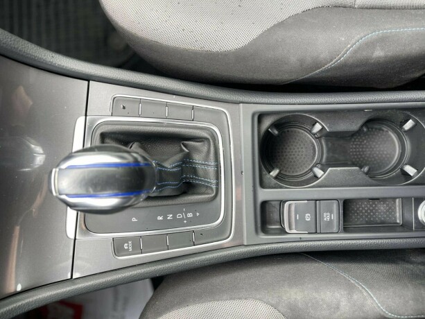 volkswagen-golf-elektrisitet-2015-big-20