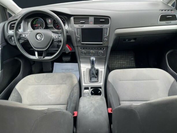 volkswagen-golf-elektrisitet-2015-big-13