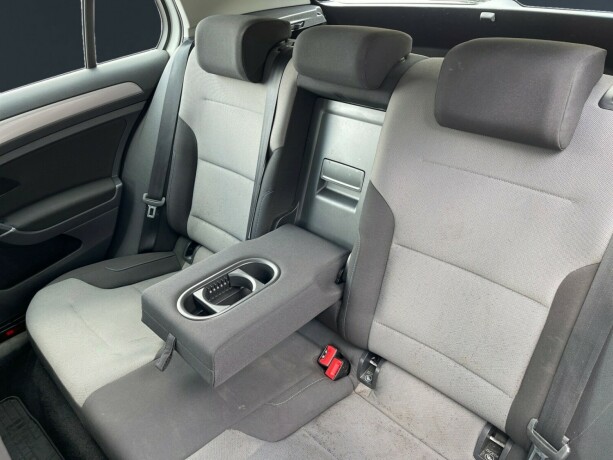 volkswagen-golf-elektrisitet-2015-big-10