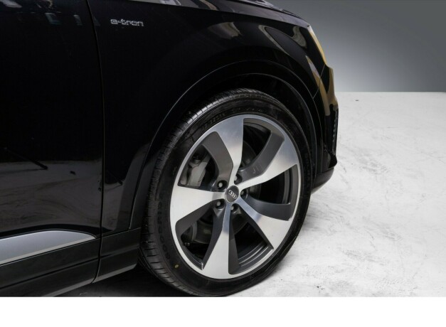 audi-q7-elektrisitetdiesel-2018-big-11