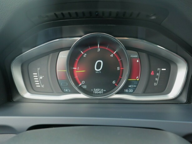 volvo-v60-elektrisitetdiesel-2014-big-23
