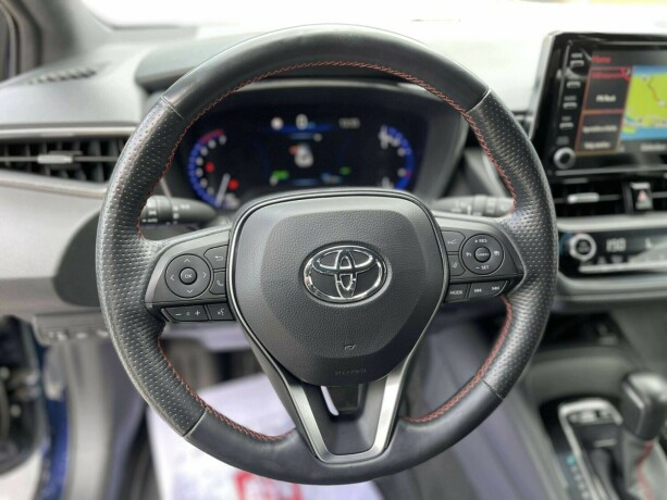 toyota-corolla-elektrisitetbensin-2022-big-16