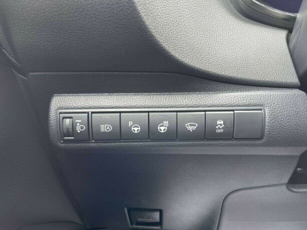 toyota-corolla-elektrisitetbensin-2022-big-17