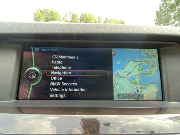 bmw-5-serie-diesel-2012-big-17