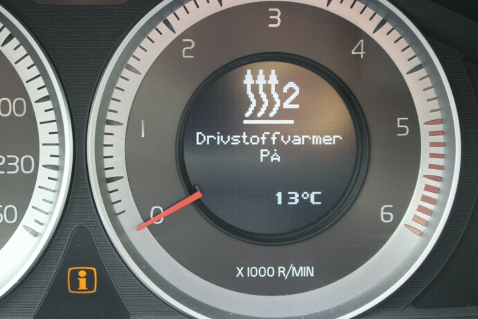 volvo-xc-60-diesel-2013-big-16