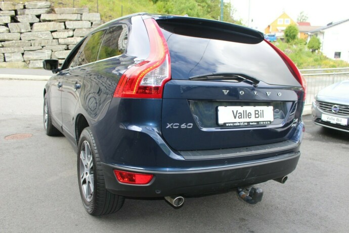 volvo-xc-60-diesel-2013-big-2