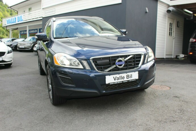 volvo-xc-60-diesel-2013-big-0