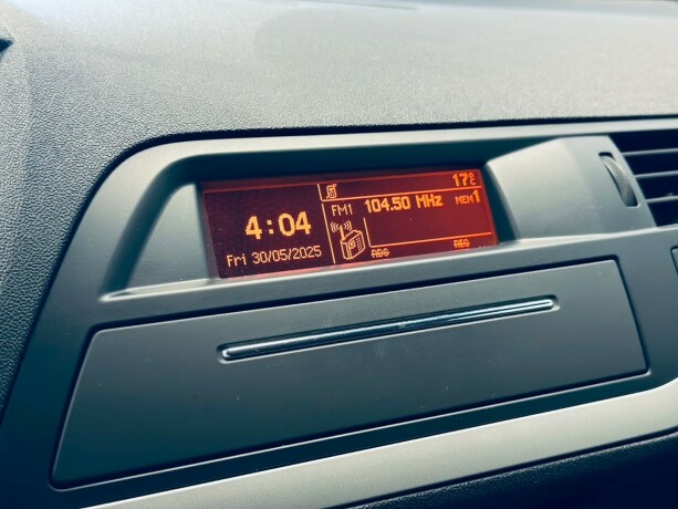 citroen-c5-diesel-2012-big-22