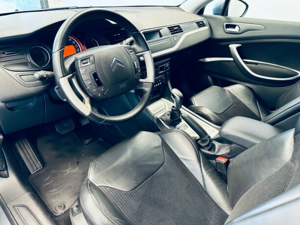 citroen-c5-diesel-2012-big-11