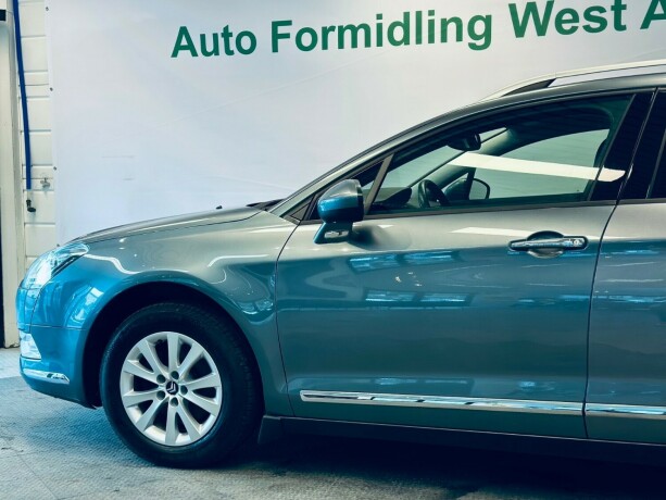 citroen-c5-diesel-2012-big-7