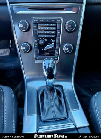volvo-xc-60-diesel-2014-big-12