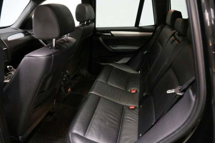 bmw-x3-diesel-2011-big-9