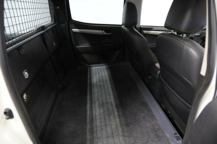 isuzu-d-max-diesel-2016-big-8