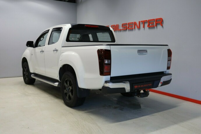isuzu-d-max-diesel-2016-big-2