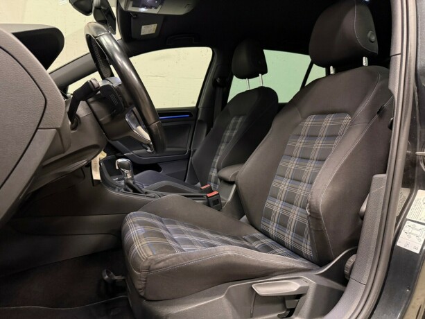 volkswagen-golf-elektrisitetbensin-2015-big-13
