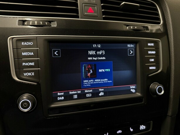 volkswagen-golf-elektrisitetbensin-2015-big-15