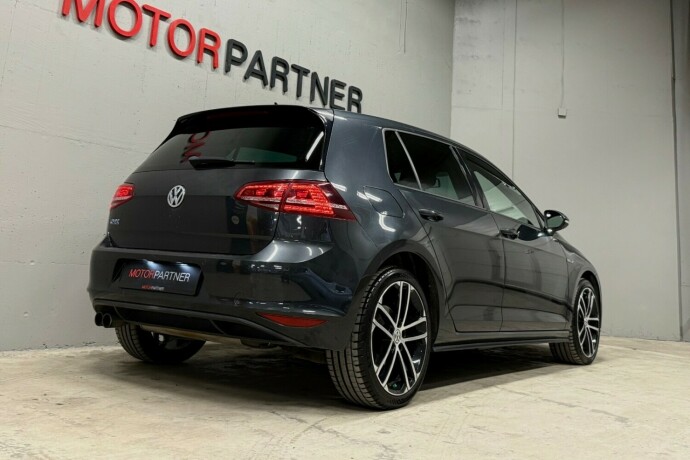 volkswagen-golf-elektrisitetbensin-2015-big-6