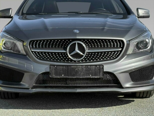 mercedes-benz-cla-bensin-2013-big-5