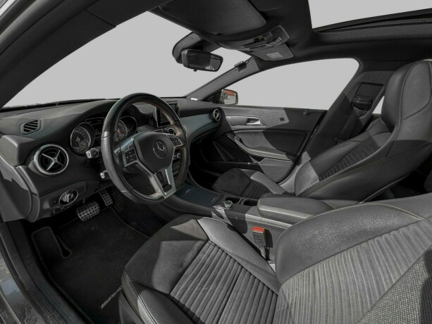 mercedes-benz-cla-bensin-2013-big-17