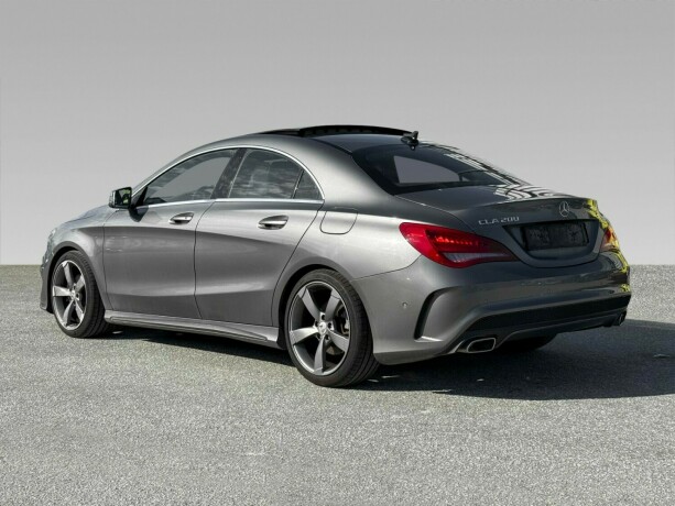 mercedes-benz-cla-bensin-2013-big-9