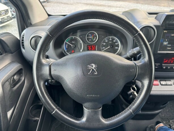 peugeot-partner-elektrisitet-2016-big-19