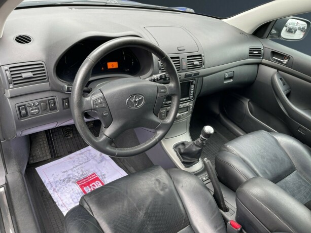 toyota-avensis-diesel-2007-big-9