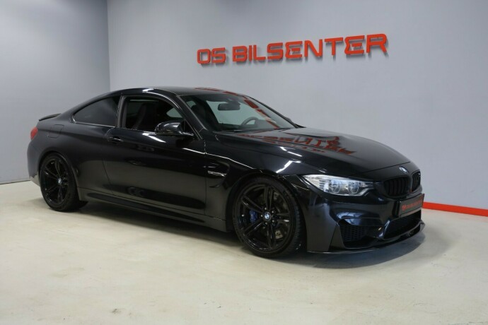 bmw-m4-bensin-2015-big-1