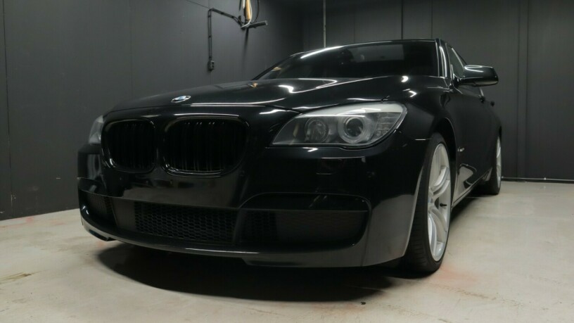 bmw-7-serie-diesel-2011-big-2