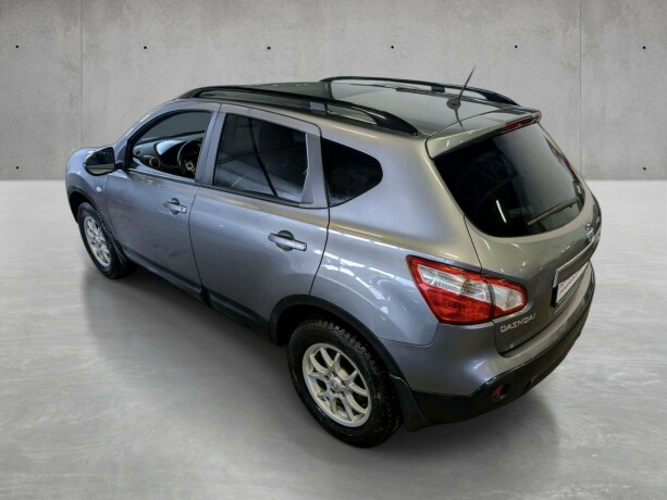 nissan-qashqai-diesel-2014-big-23